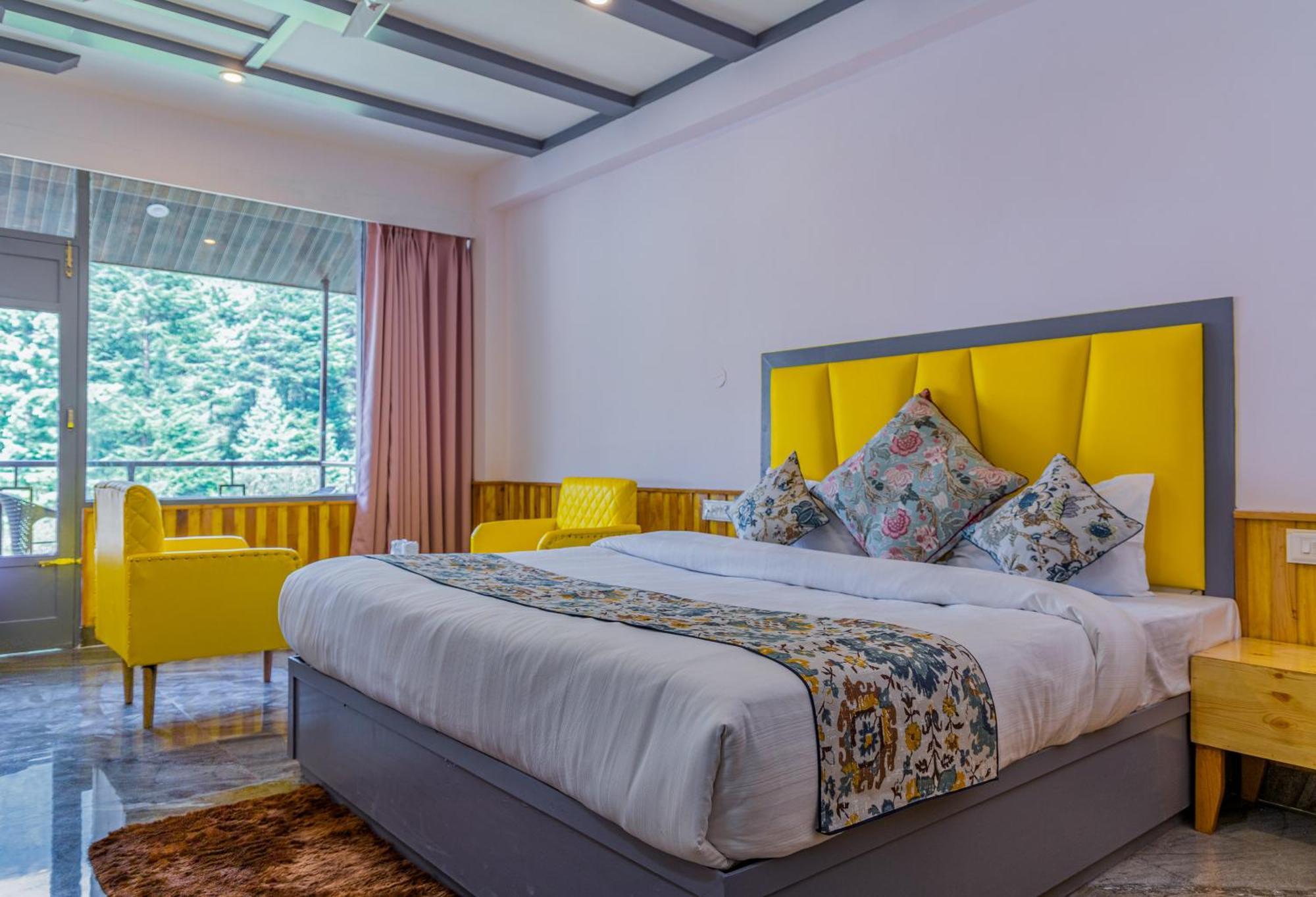 Hotel Apple Flower Manāli エクステリア 写真