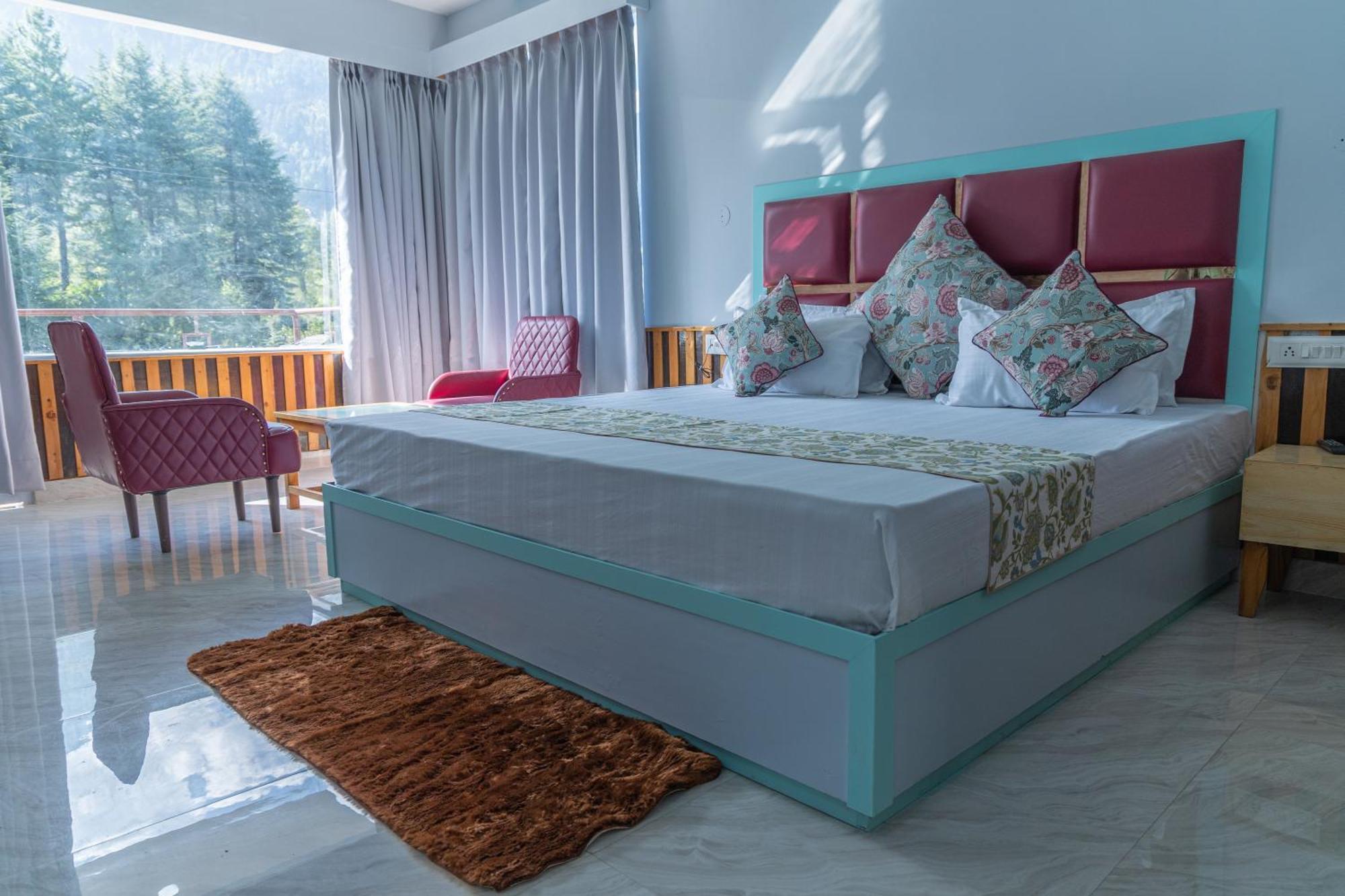 Hotel Apple Flower Manāli エクステリア 写真