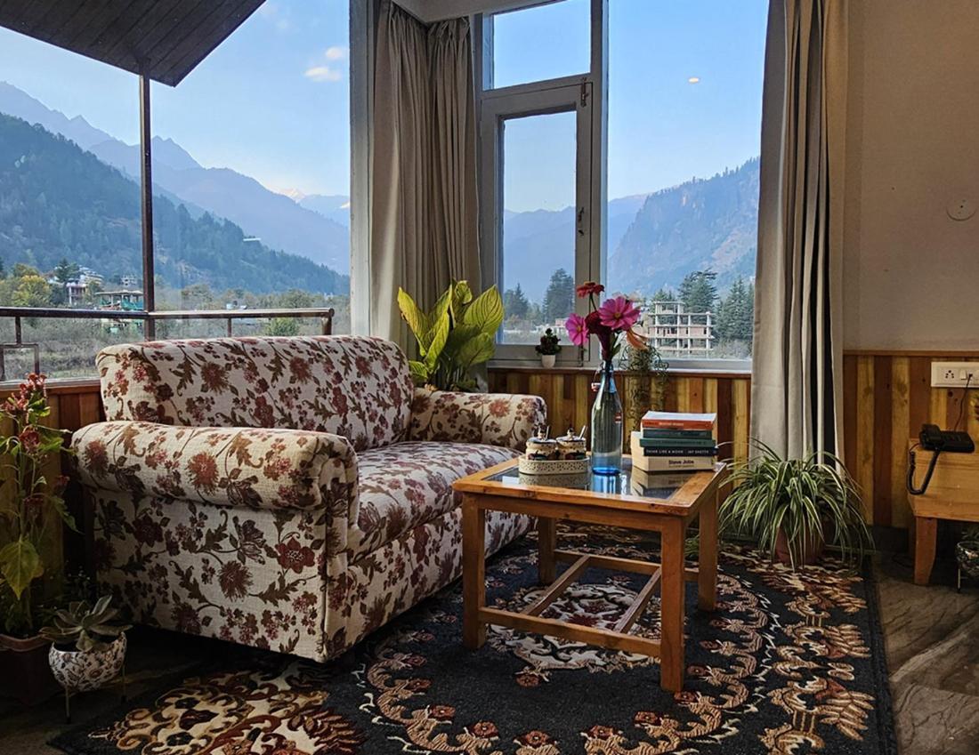 Hotel Apple Flower Manāli エクステリア 写真